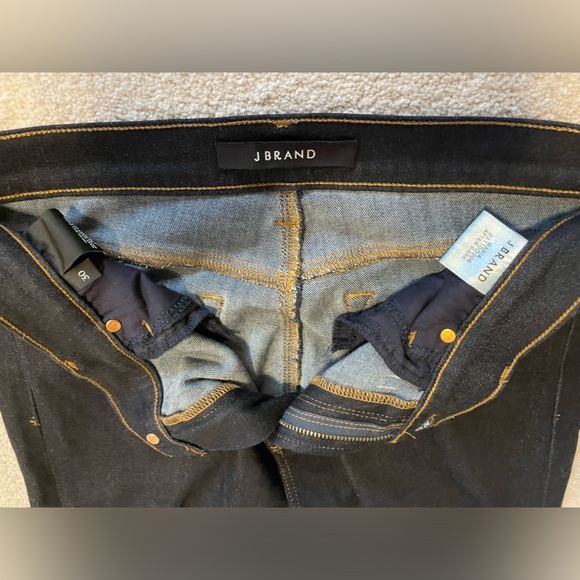 J Brand women’s jeans size 30 (10US) - Picture 4 of 5
